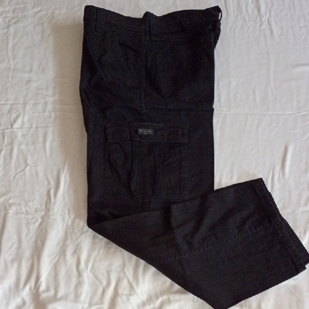 Wrangler Men's Black Cargo Pants New W/O Tag